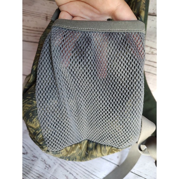 L.L. Bean T-rex Kids School Backpack Green Water Bottle Pockets - Picture 8 of 13